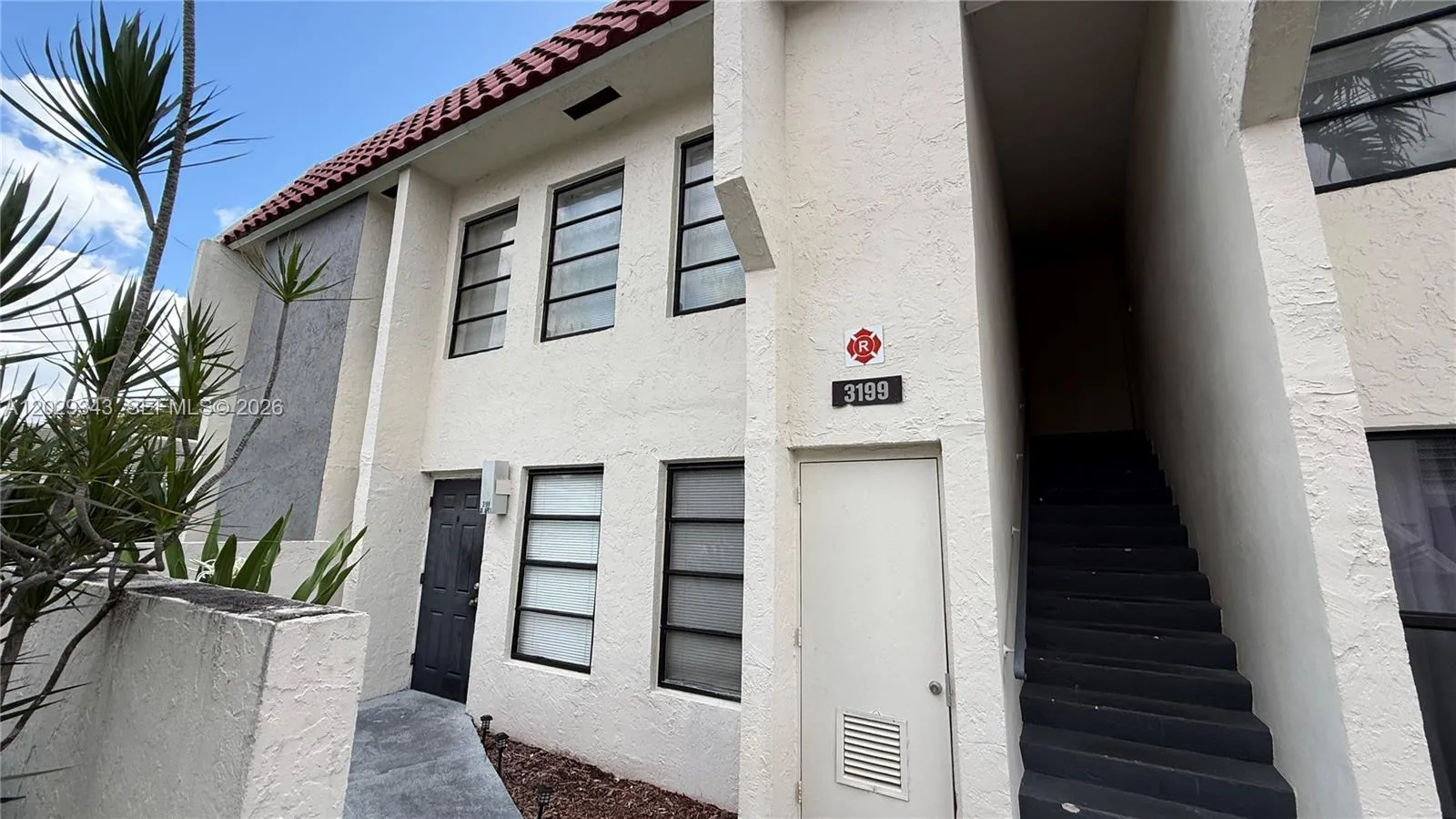 Foto de propiedad en 3199 Coral Hills Drive 3, Coral Springs, FL 33065 Coral Springs con MLS# 