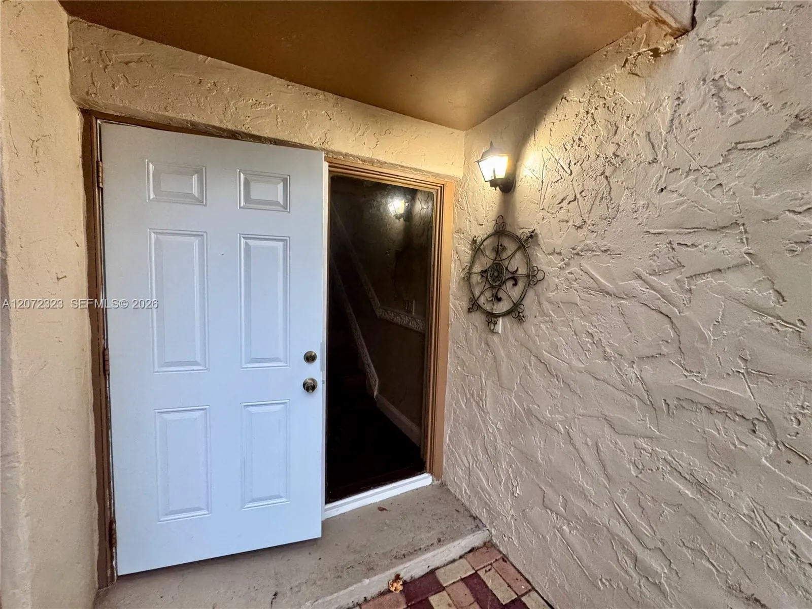Foto de propiedad en 32 Wimbledon Lake Drive 221, Plantation, FL 33324 Plantation con MLS# 