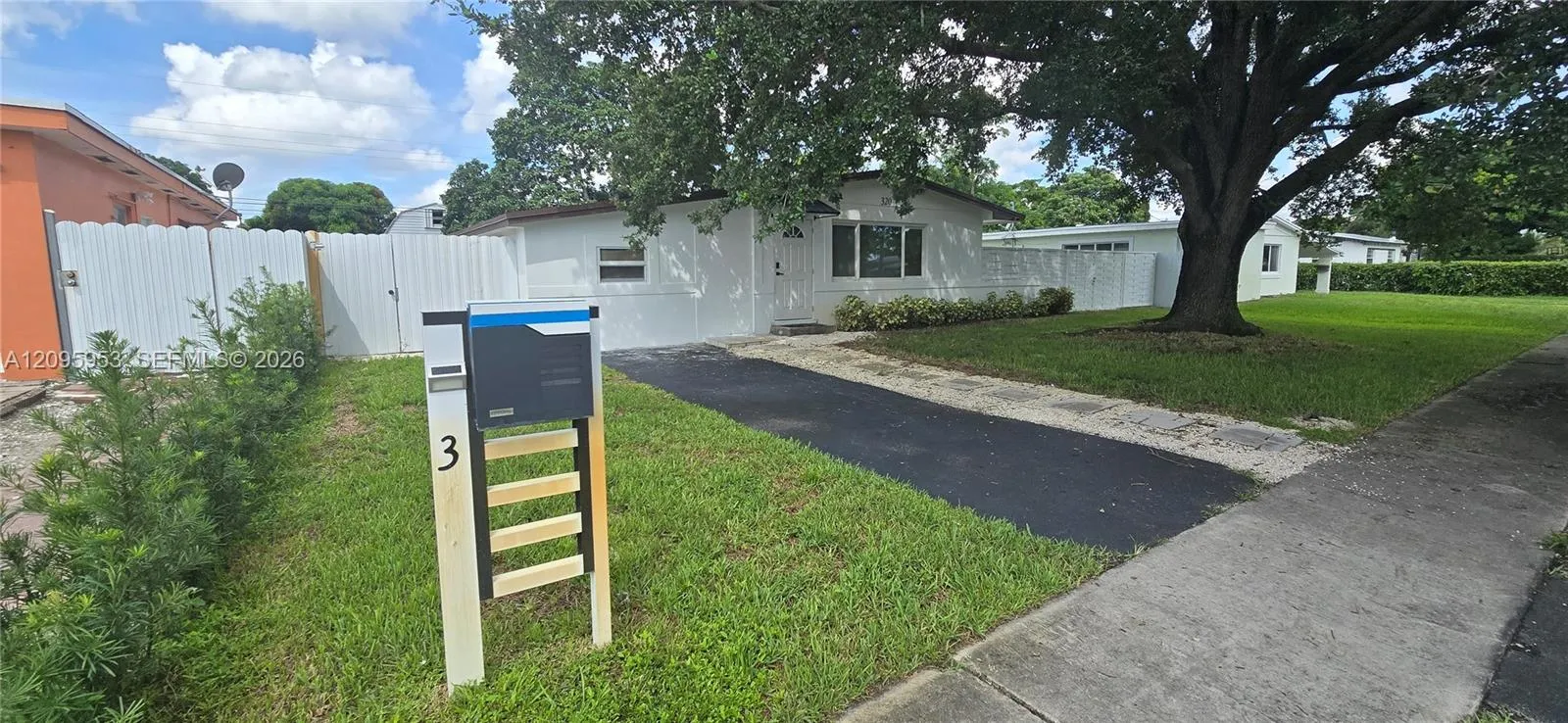 En Venta 320 N 70th Terrace, Hollywood, FL 33024, Hollywood, FL 33024