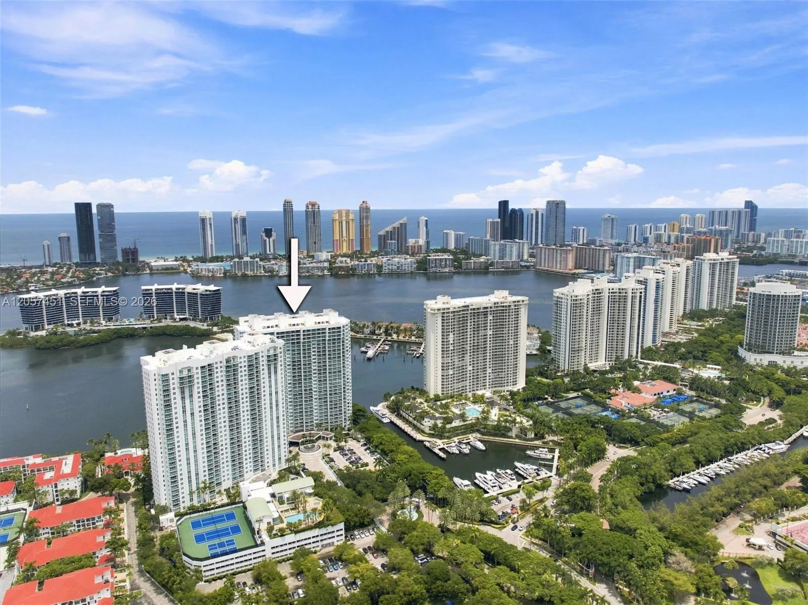 Foto de propiedad en 3201 NE 183rd Street 2104, Aventura, FL 33160 Aventura con MLS#