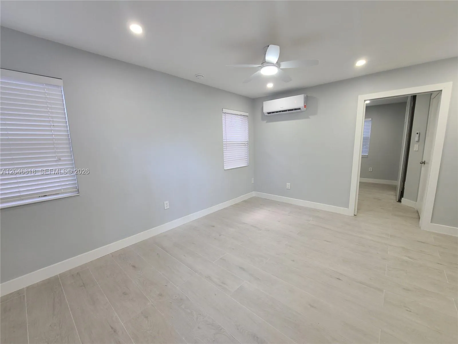 Foto de propiedad en 321 Hayes Street #3, Hollywood, FL 33019 Hollywood con MLS# 