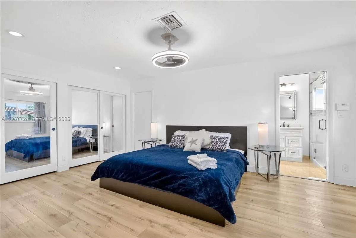 En Venta 3211 Calle Largo Drive, Hollywood, FL 33021, Hollywood, FL 33021