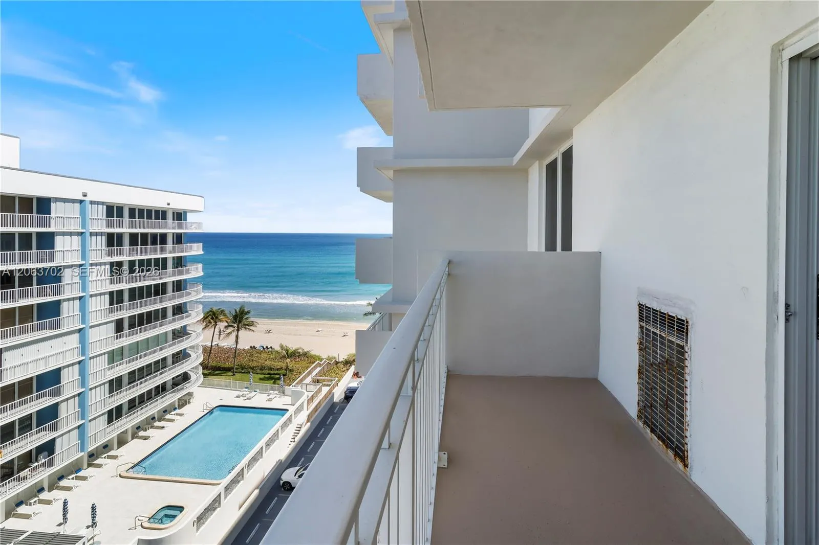 Foto de propiedad en 3215 S Ocean Boulevard 804, Highland Beach, FL 33487 Highland Beach con MLS# 