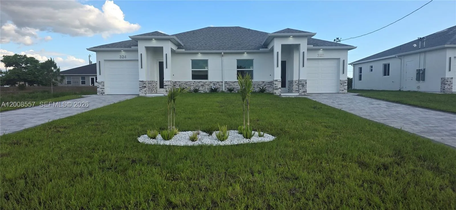 En Renta 322/324 Poplar 22, Lehigh Acres, FL 33974, Lehigh Acres, FL 33974