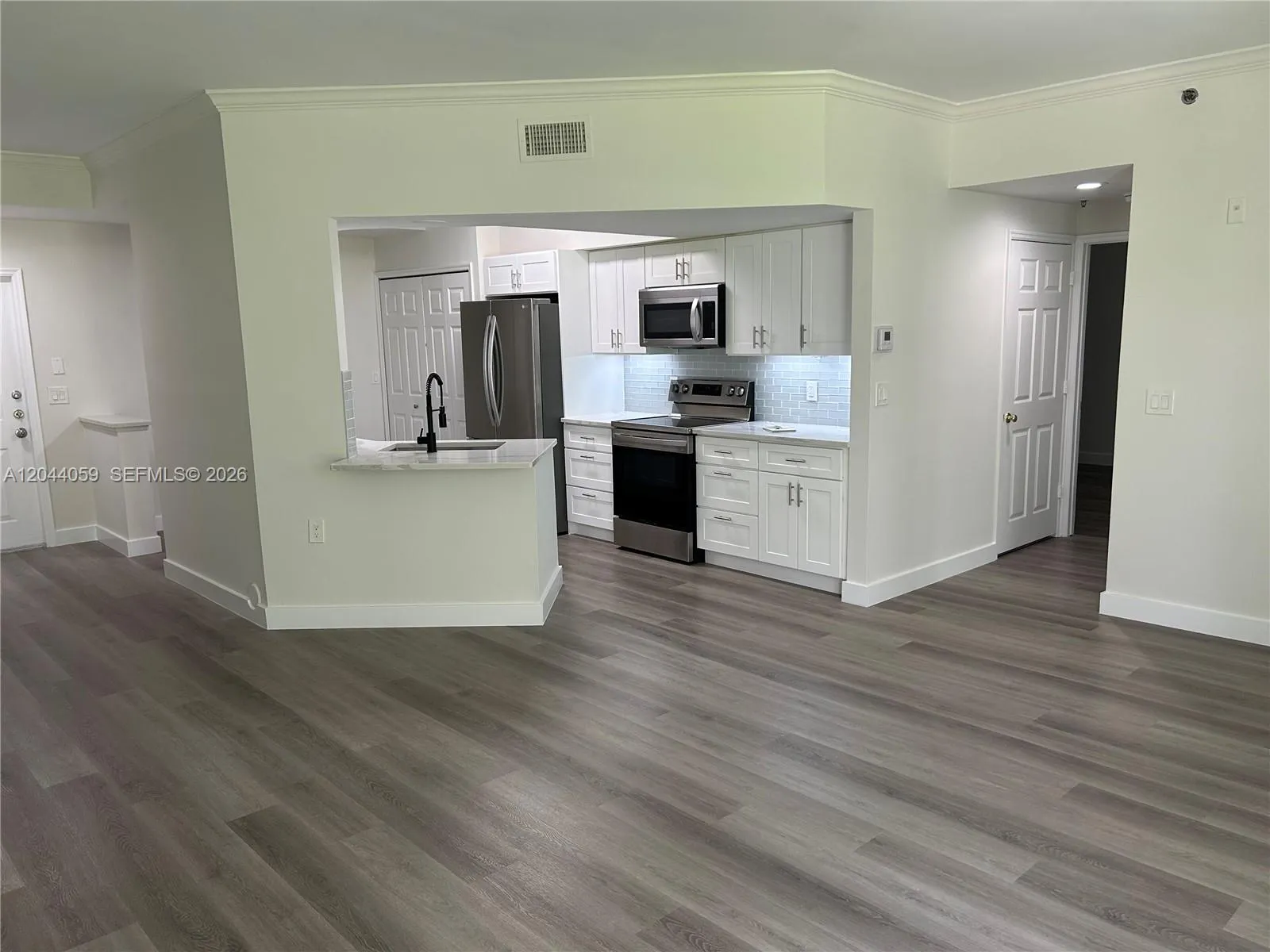 Foto de propiedad en 3225 NE 184th Street 10106, Aventura, FL 33160 Aventura con MLS# 