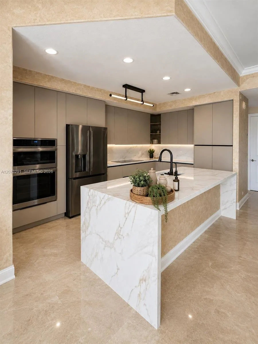 Foto de propiedad en 3225 NE 207th Terrace, Aventura, FL 33180 Aventura con MLS# 