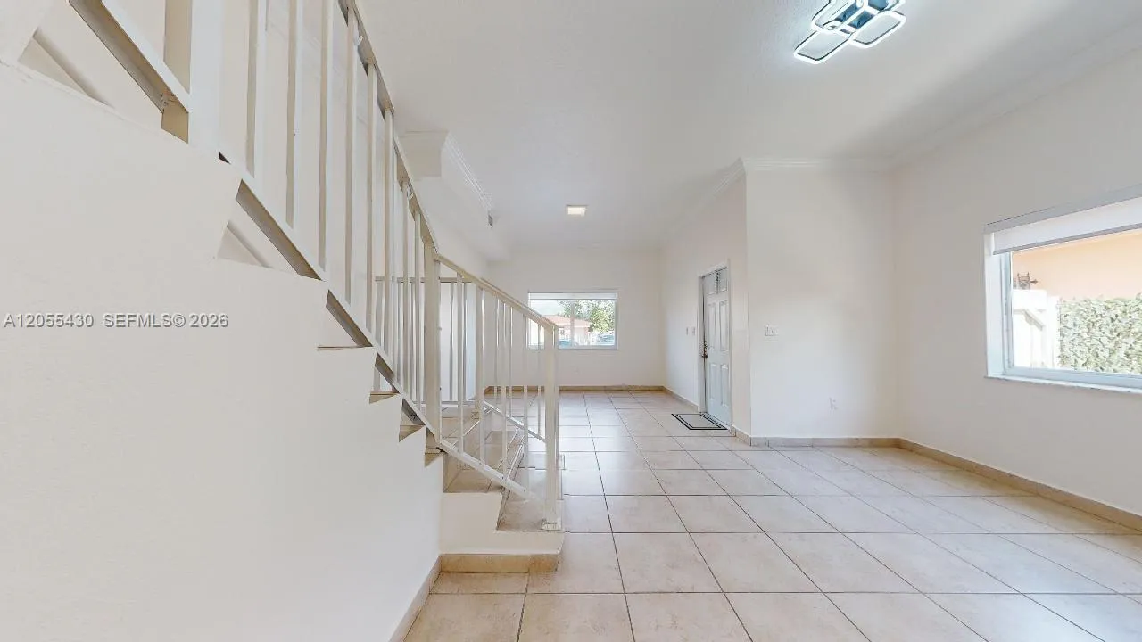 En Renta 323 SW 36ave 323, Miami, FL 33135, Miami, FL 33135