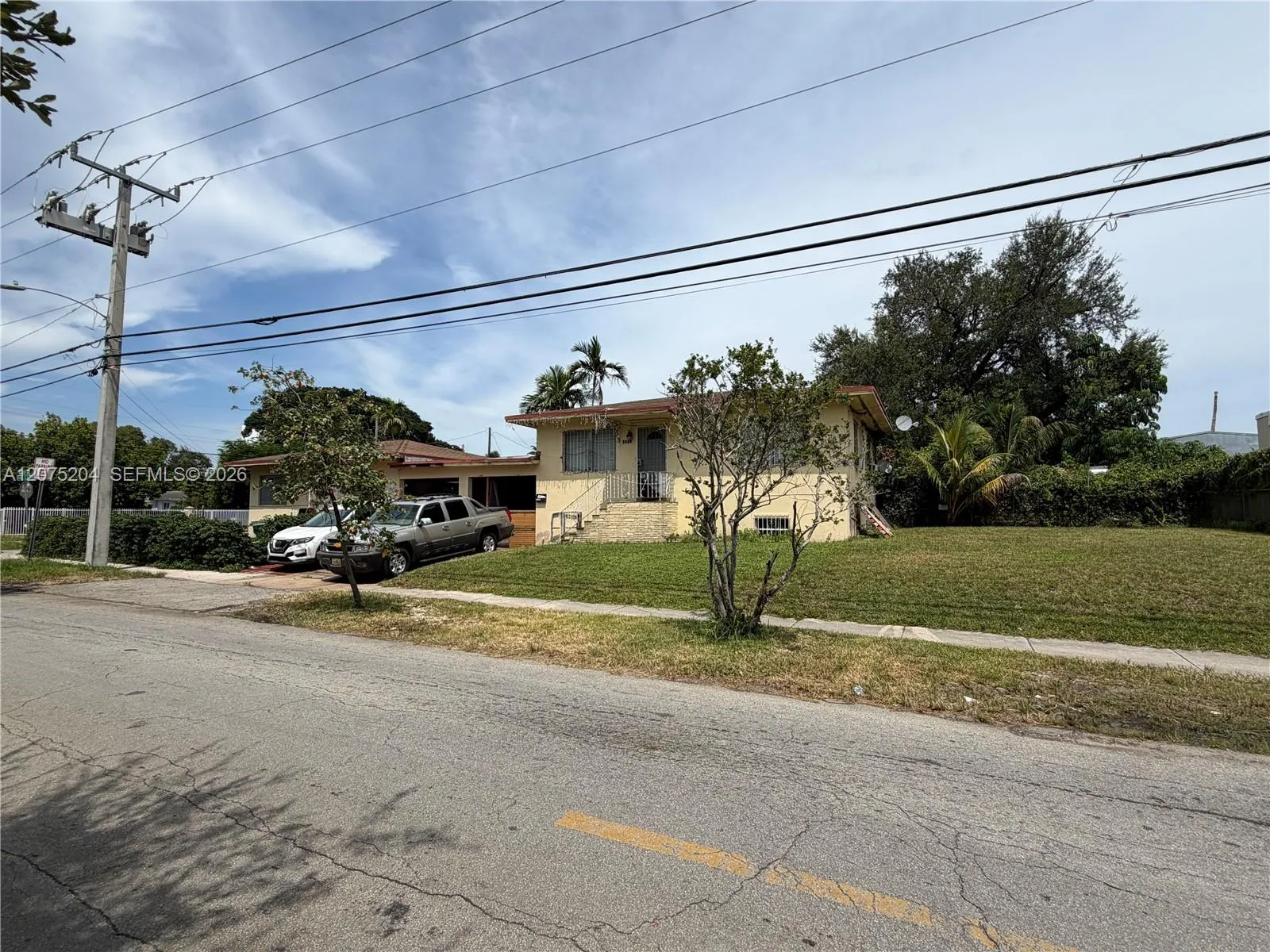 En Venta 3231 NW 19th Avenue, Miami, FL 33142, Miami, FL 33142