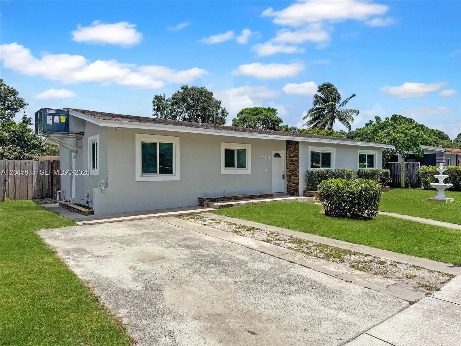 En Venta 3241 NW 4th Street, Lauderhill, FL 33311, Lauderhill, FL 33311