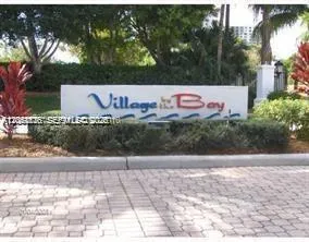 Foto de propiedad en 3245 NE 184th Street 13111, Aventura, FL 33160 Aventura con MLS# 
