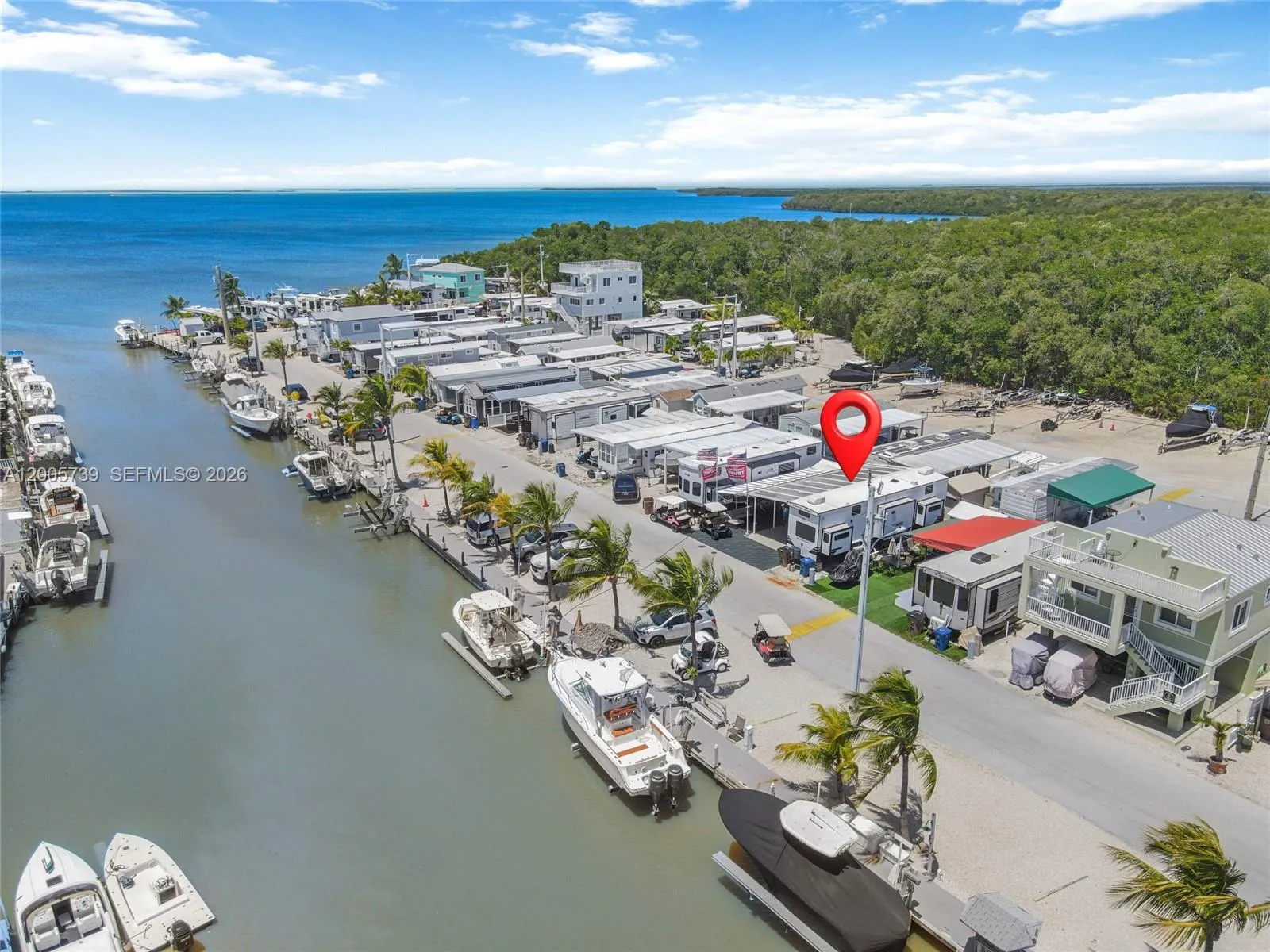 Foto de propiedad en 325 Calusa Street 312, Key Largo, FL 33037 Key Largo con MLS# 