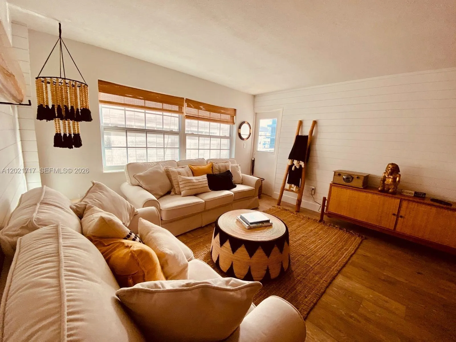 Foto de propiedad en 325 Ocean Drive 408, Miami Beach, FL 33139 Miami Beach con MLS# 