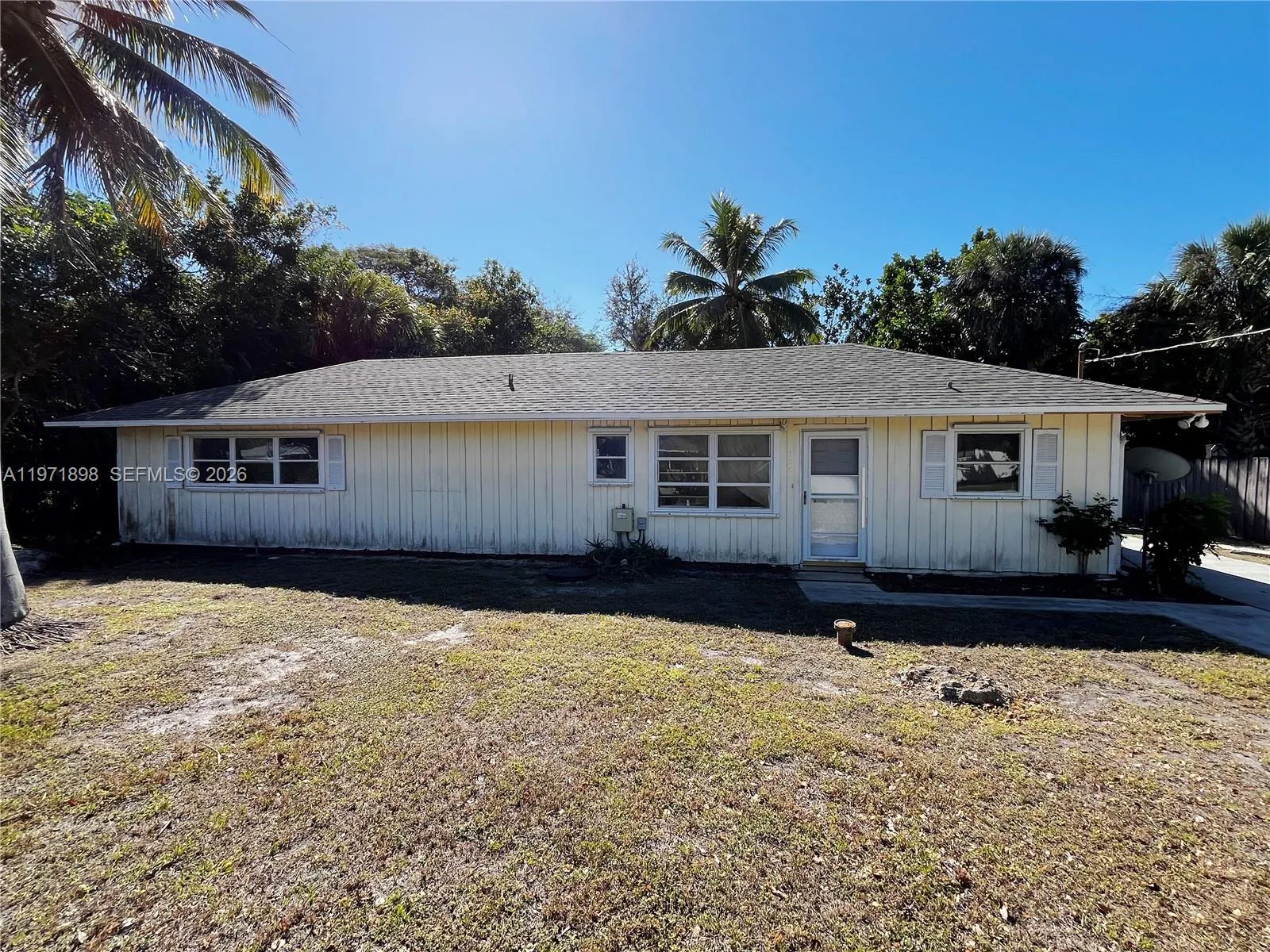 Vendido 325 SW Manor Drive, Stuart, FL 34994, Stuart, FL 34994