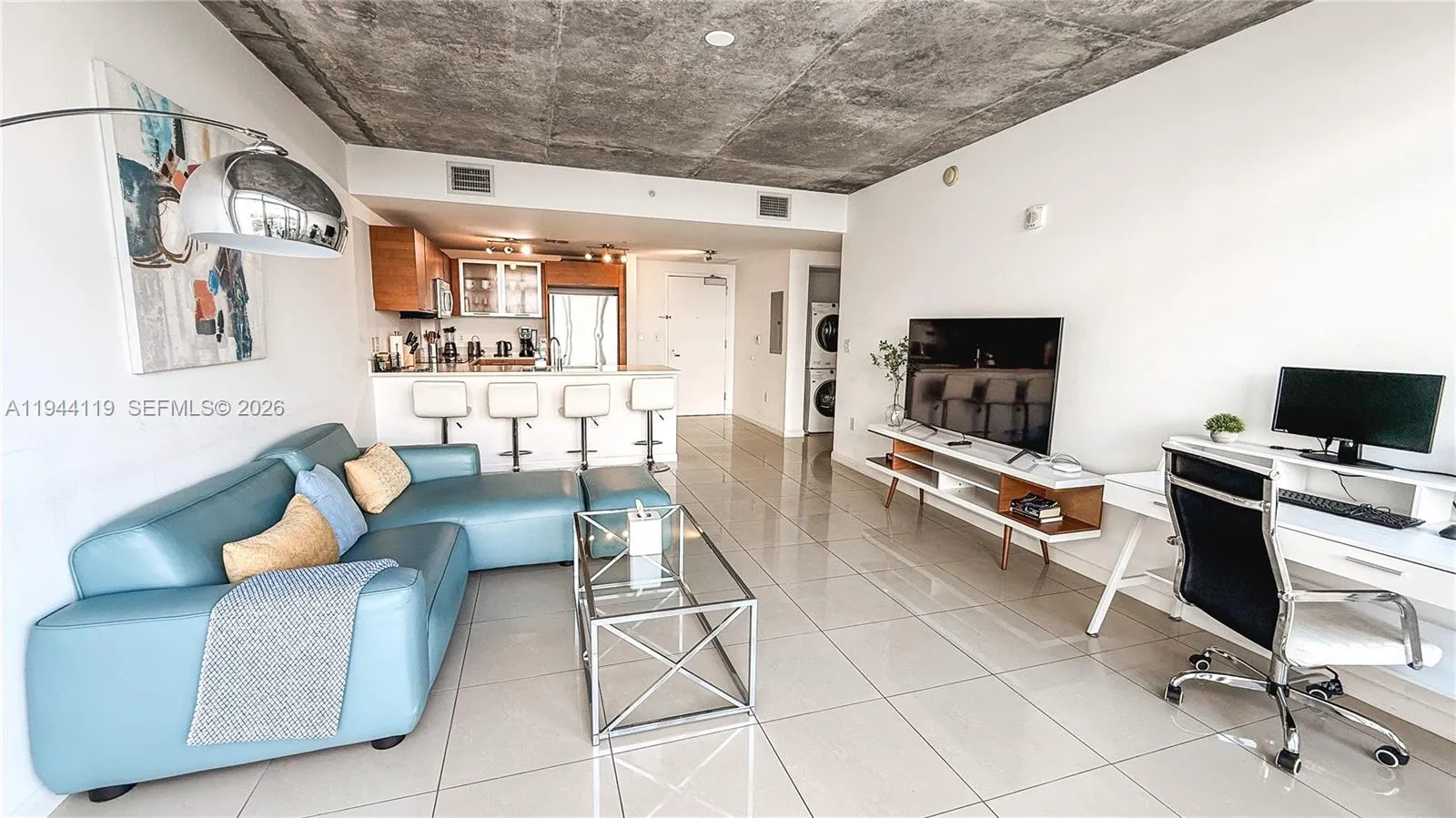 Foto de propiedad en 3250 NE 1st Avenue 1110, Miami, FL 33137 Miami con MLS# 