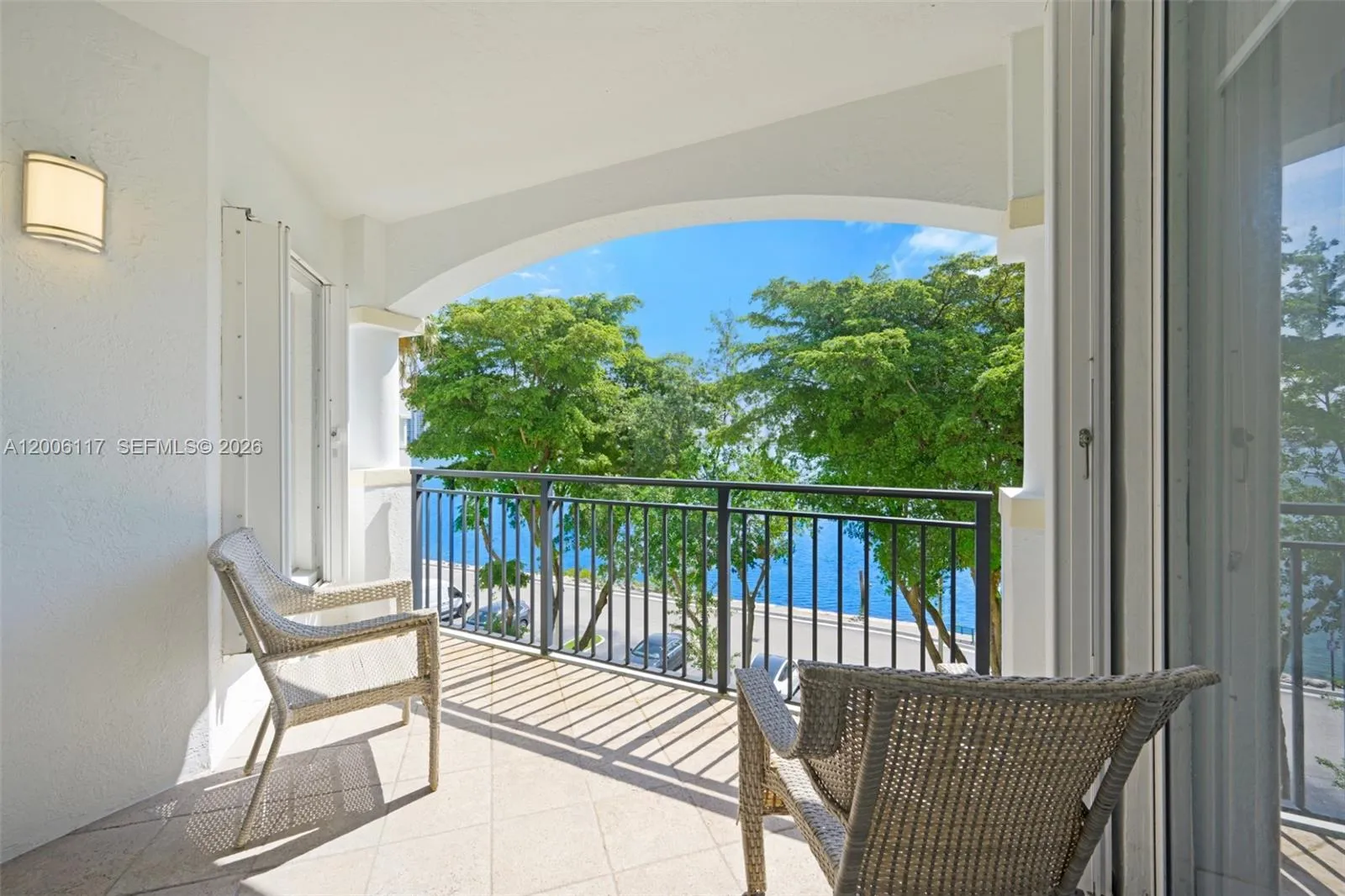 Alquilada 3255 NE 184th Street 12410, Aventura, FL 33160, Aventura, FL 33160