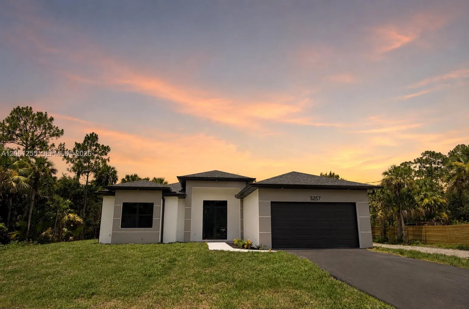 En Venta 3257 Desoto Boulevard S, Naples, FL 34117, Naples, FL 34117