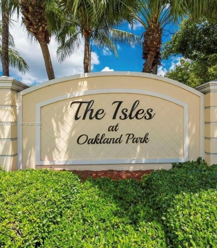 Foto de propiedad en 3258 NW 32nd Terrace, Oakland Park, FL 33309 Oakland Park con MLS# 