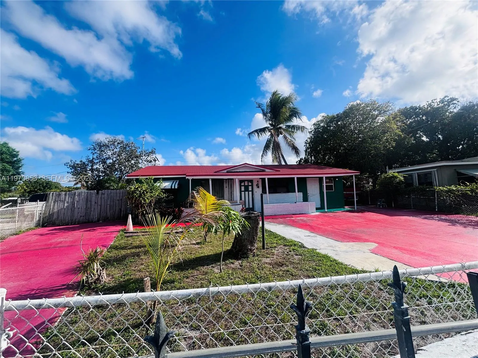 Foto de propiedad en 3268 NW 15th Street, Lauderhill, FL 33311 Lauderhill con MLS# 