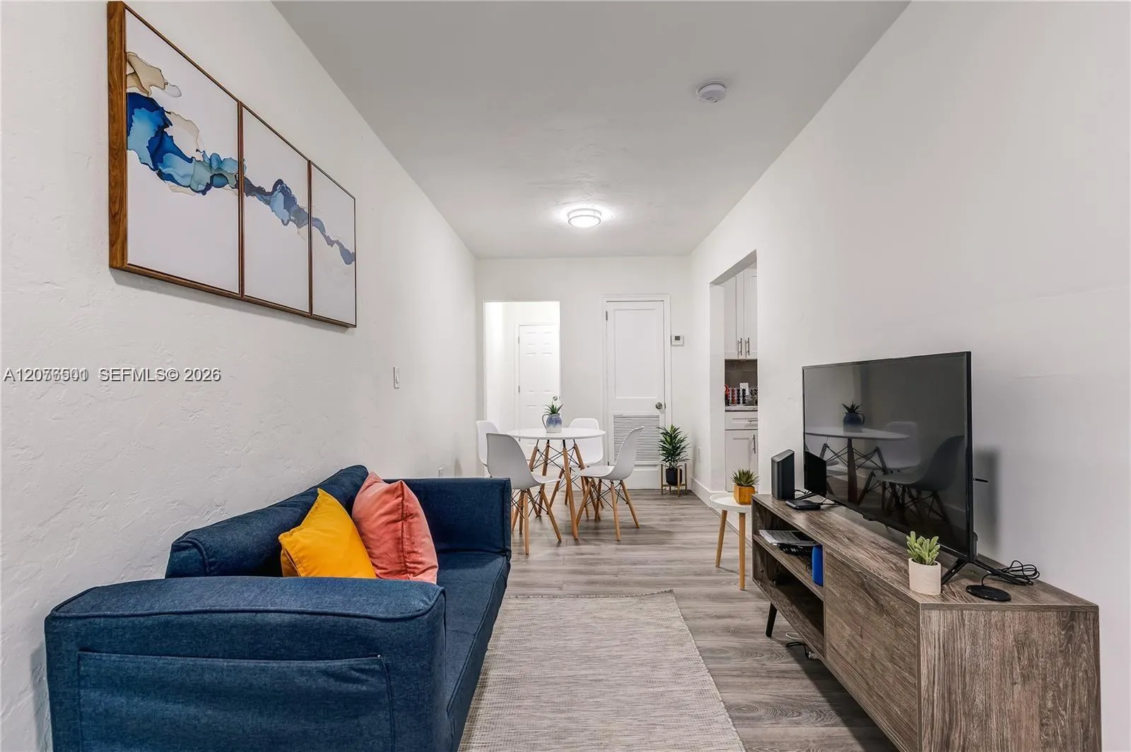 En Renta 327 NE 55th Street FURNISHED, Miami, FL 33137, Miami, FL 33137