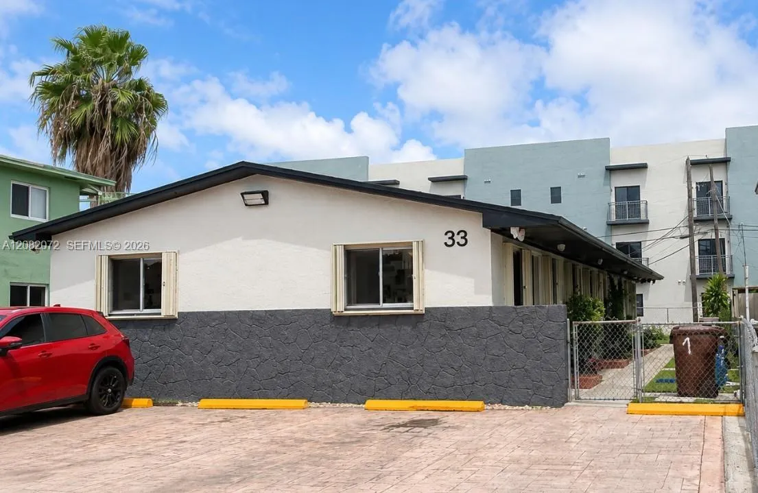 En Renta 33 W 22nd Street 2, Hialeah, FL 33010, Hialeah, FL 33010