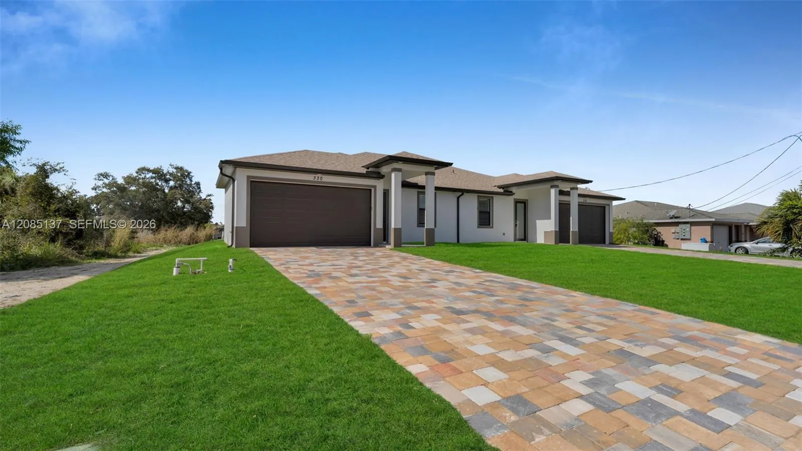 Foto de propiedad en 330 Gordon Avenue 330, Lehigh Acres, FL 33973 Lehigh Acres con MLS# 
