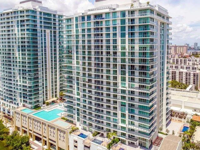 Alquilada 330 Sunny Isles Boulevard 5-1003, Sunny Isles Beach, FL 33160, Sunny Isles Beach, FL 33160