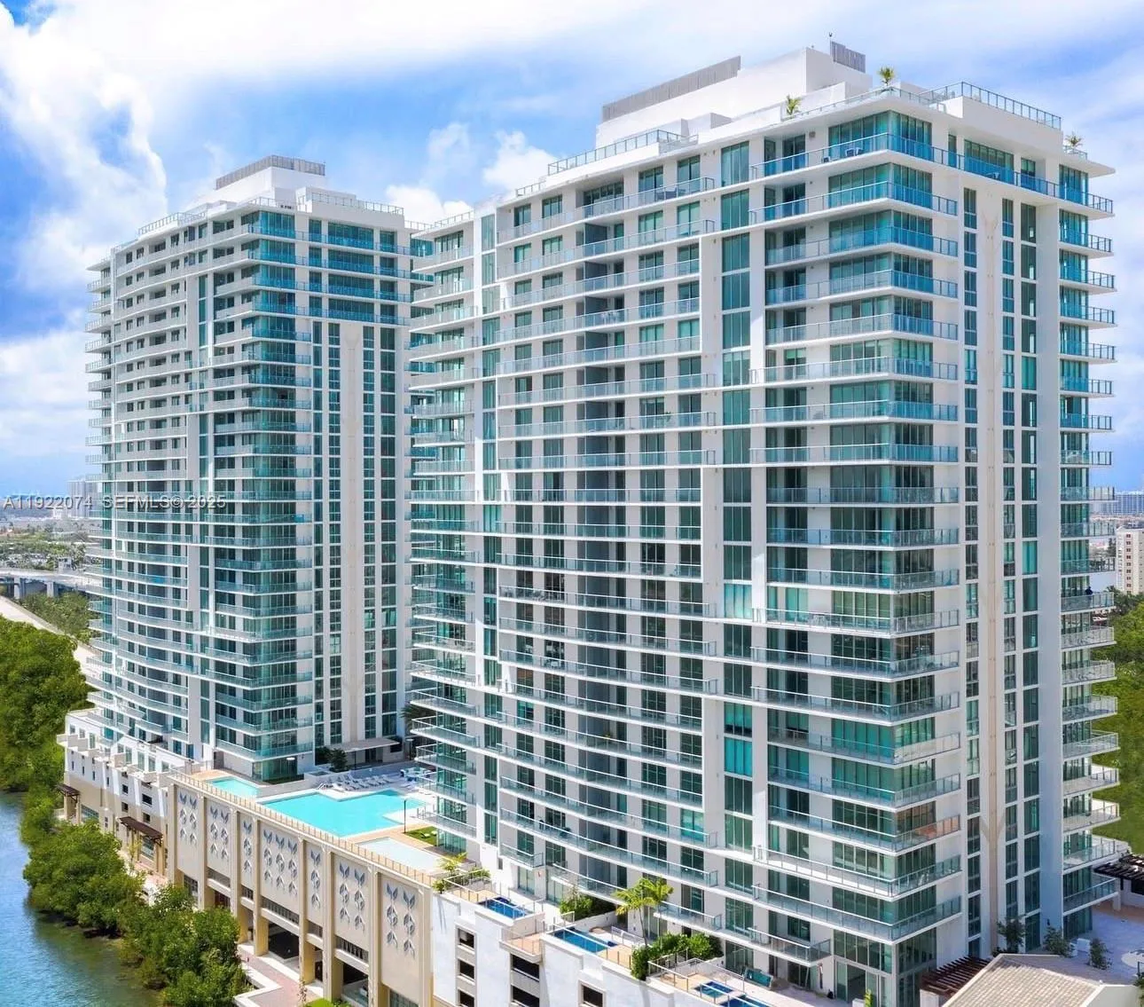 En Renta 330 Sunny Isles Boulevard 5-2002, Sunny Isles Beach, FL 33160, Sunny Isles Beach, FL 33160