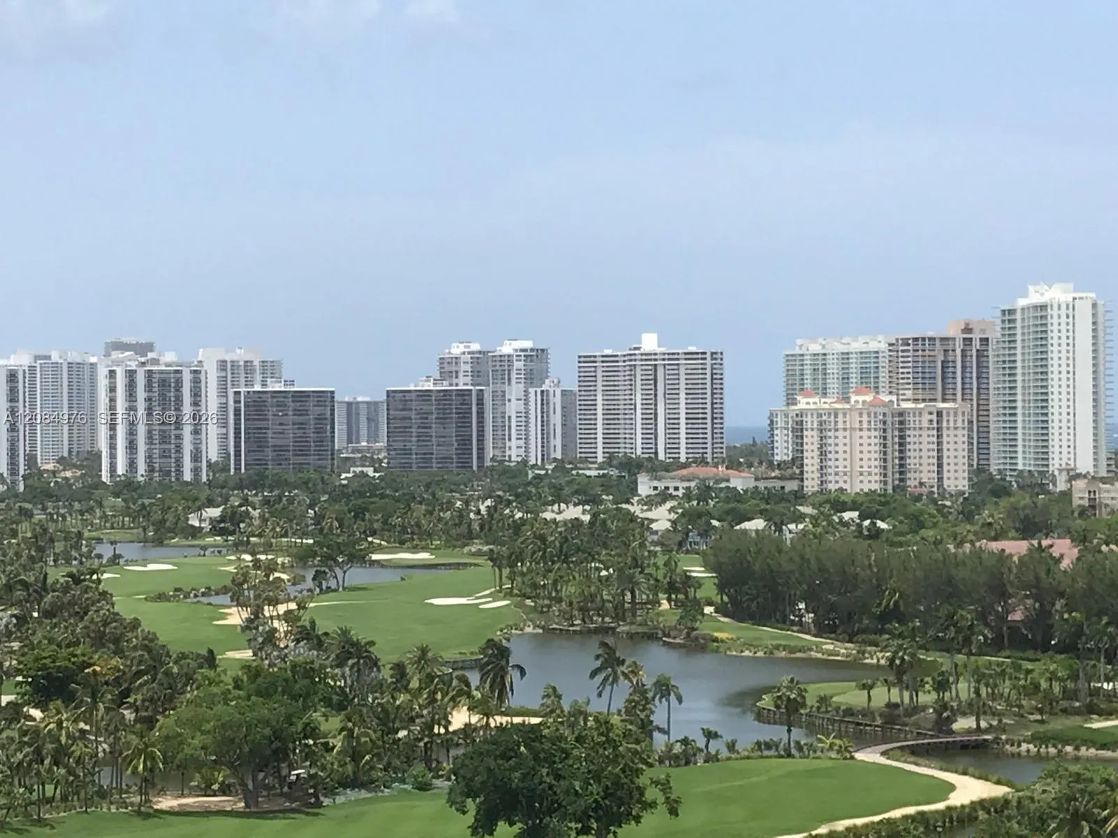En Venta 3300 NE 191st Street 1710, Aventura, FL 33180, Aventura, FL 33180