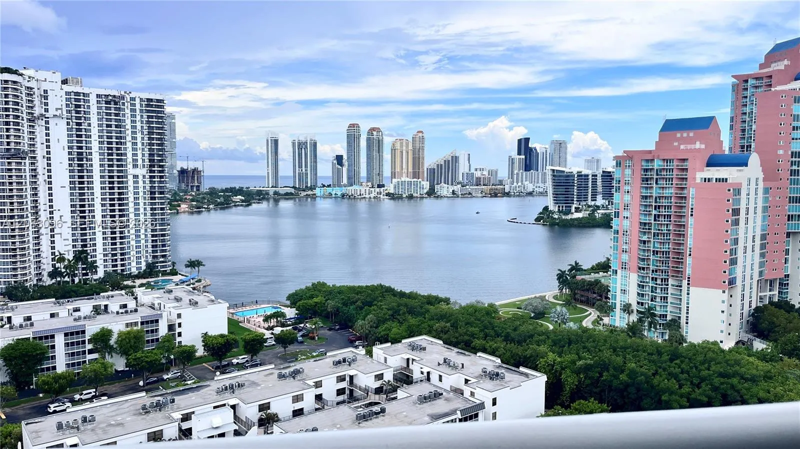 En Venta 3300 NE 192nd Street PH16, Aventura, FL 33180, Aventura, FL 33180