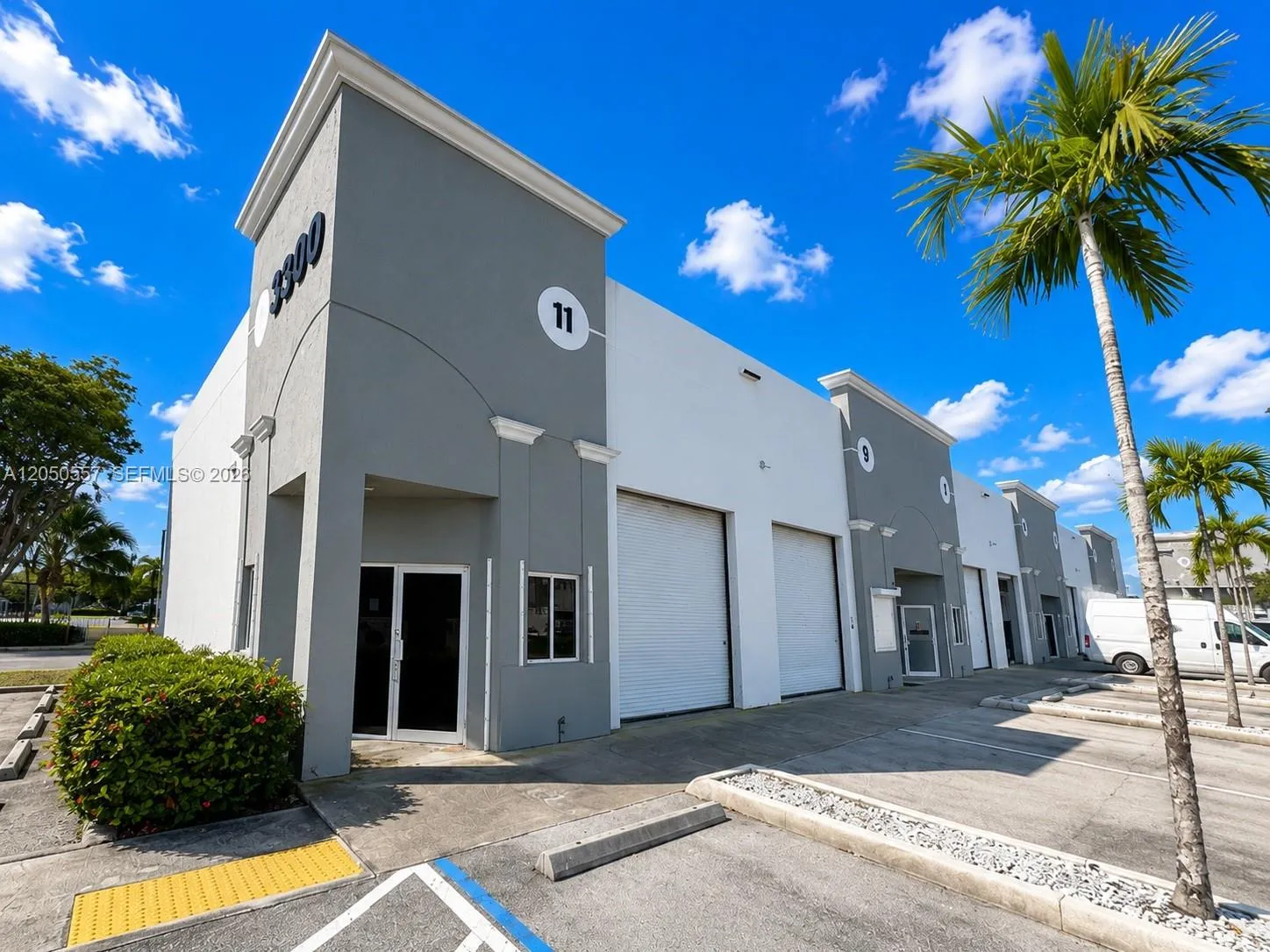 Foto de propiedad en 3300 NW 112th Avenue 11, Doral, FL 33172 Doral con MLS# 