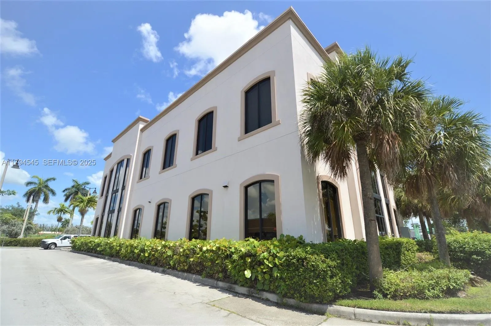 Foto de propiedad en 33004 S Dixie Highway, Florida City, FL 33034 Florida City con MLS# 
