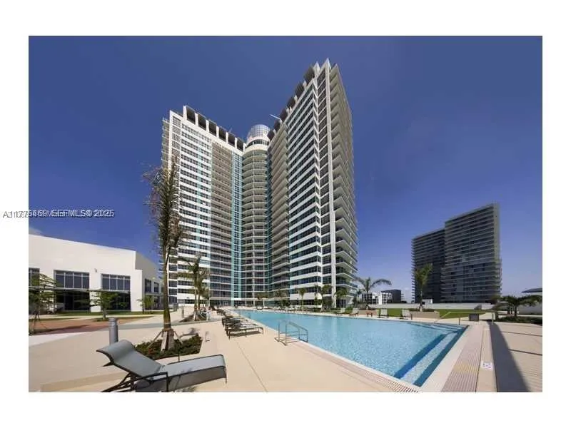 Foto de propiedad en 3301 NE 1 Avenue H2904, Miami, FL 33137 Miami con MLS# 