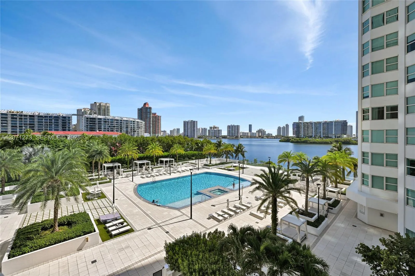 Foto de propiedad en 3301 NE 183rd Street 509, Aventura, FL 33160 Aventura con MLS# 