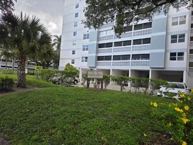 En Venta 3301 Spanish Moss Terrace 804, Lauderhill, FL 33319, Lauderhill, FL 33319