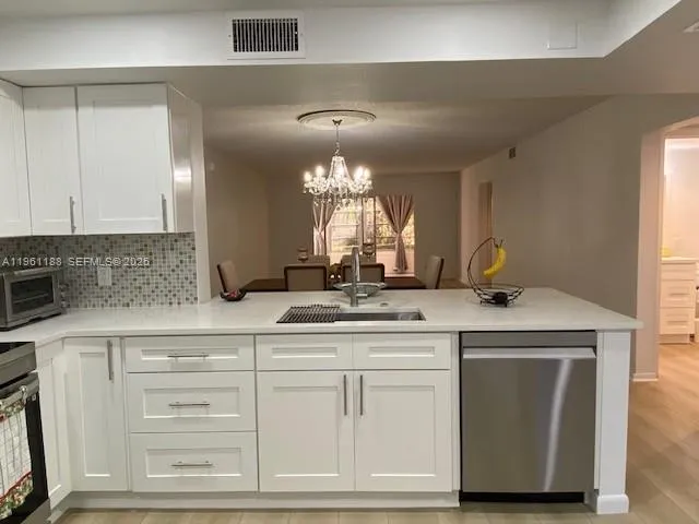 Foto de propiedad en 3305 Aruba Way B1, Coconut Creek, FL 33066 Coconut Creek con MLS# 