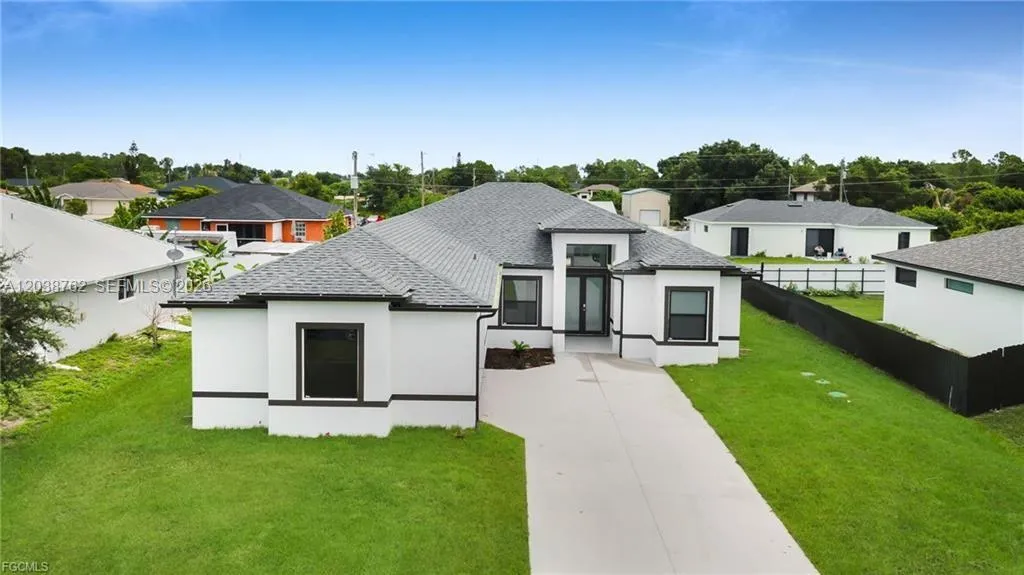 En Venta 3316 7th Street SW, Lehigh Acres, FL 33976, Lehigh Acres, FL 33976