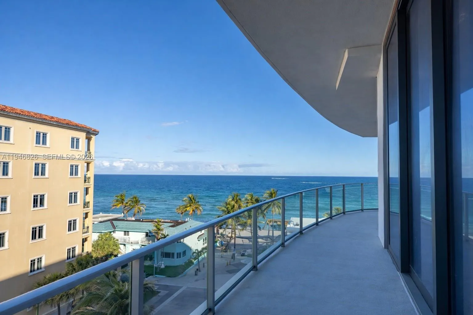 Foto de propiedad en 3319 N Ocean Drive 506, Hollywood, FL 33019 Hollywood con MLS# 