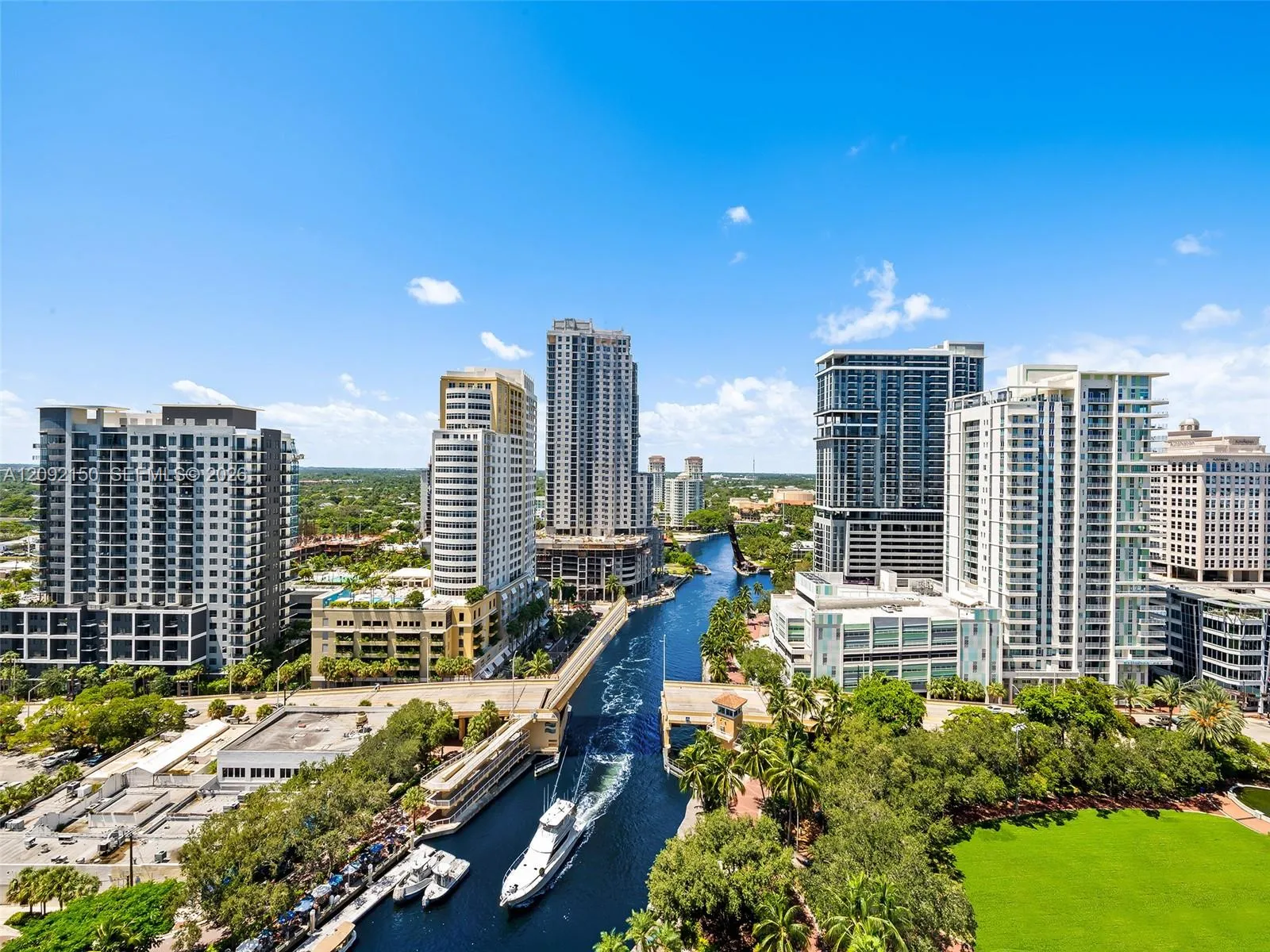 En Renta 333 Las Olas Way 2807, Fort Lauderdale, FL 33301, Fort Lauderdale, FL 33301