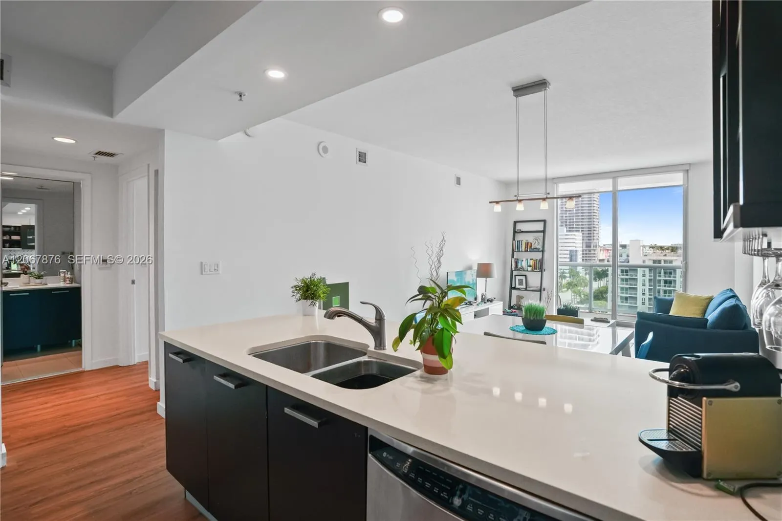 Foto de propiedad en 333 NE 24th Street 1004, Miami, FL 33137 Miami con MLS#