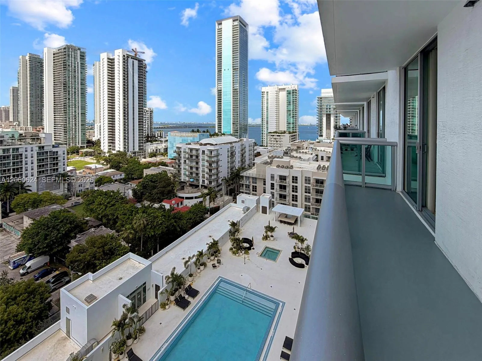 Foto de propiedad en 333 NE 24th Street 1403, Miami, FL 33137 Miami con MLS#