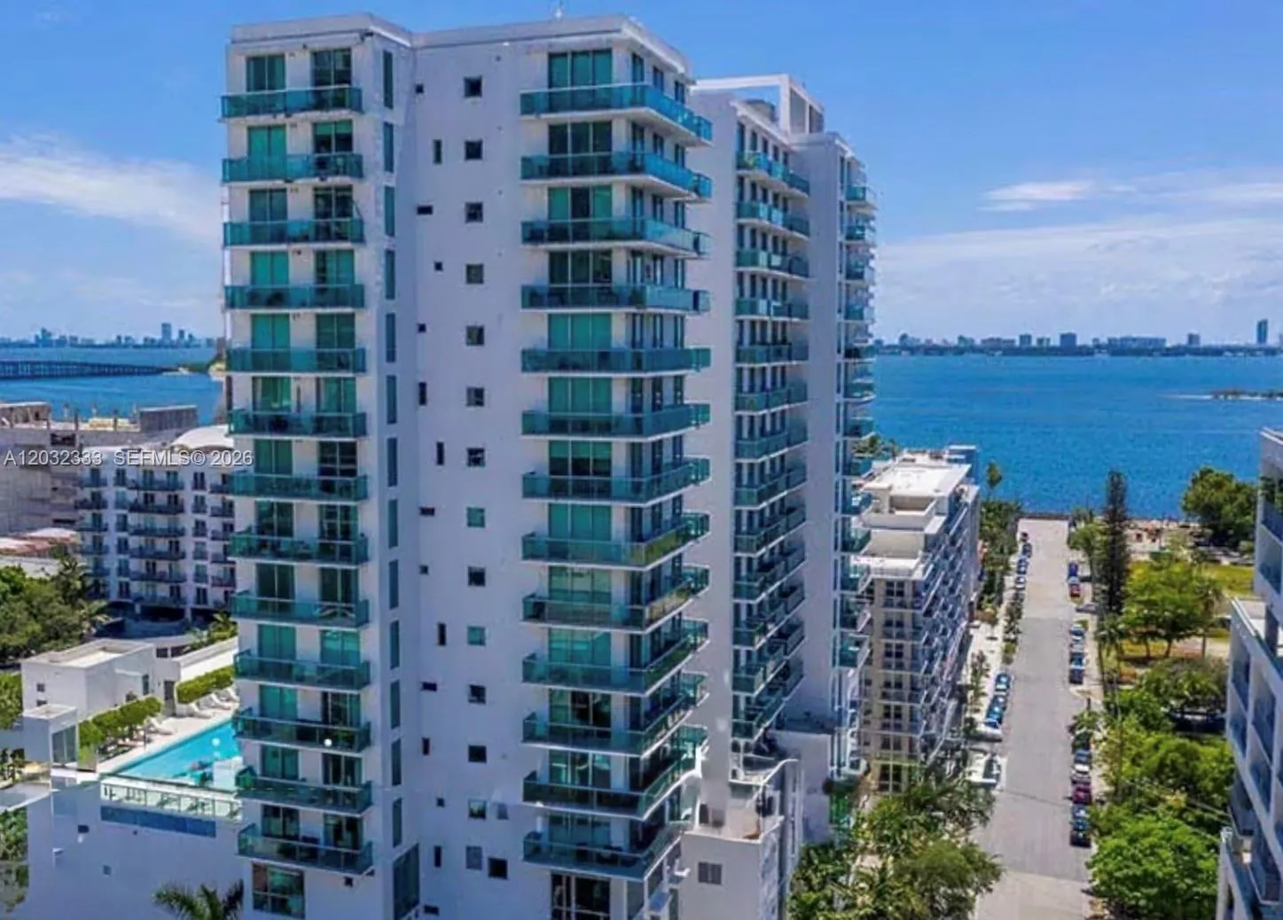 Alquilada 333 NE 24th Street 1607, Miami, FL 33137, Miami, FL 33137