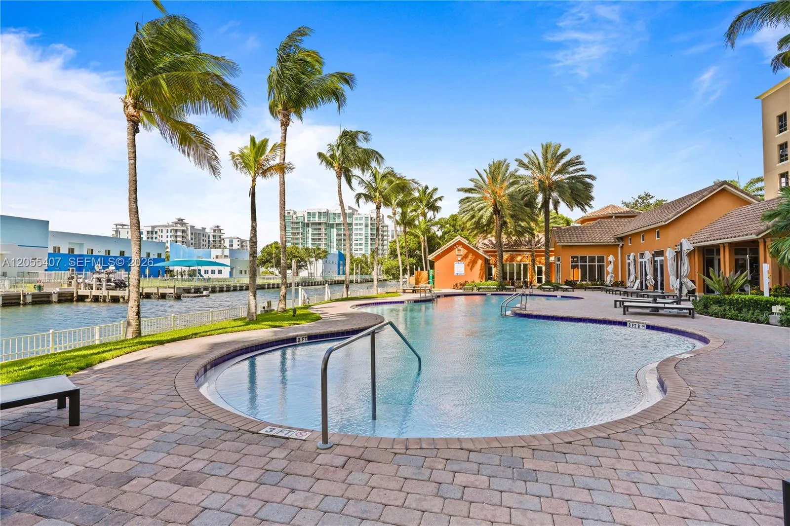 En Renta 3330 NE 190th Street 1010, Aventura, FL 33180, Aventura, FL 33180