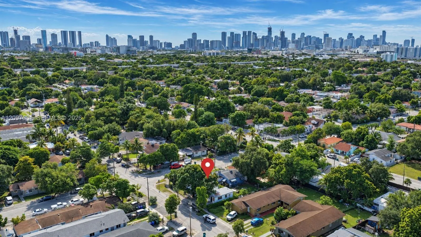 En Venta 3330 NW 15th Avenue, Miami, FL 33142, Miami, FL 33142