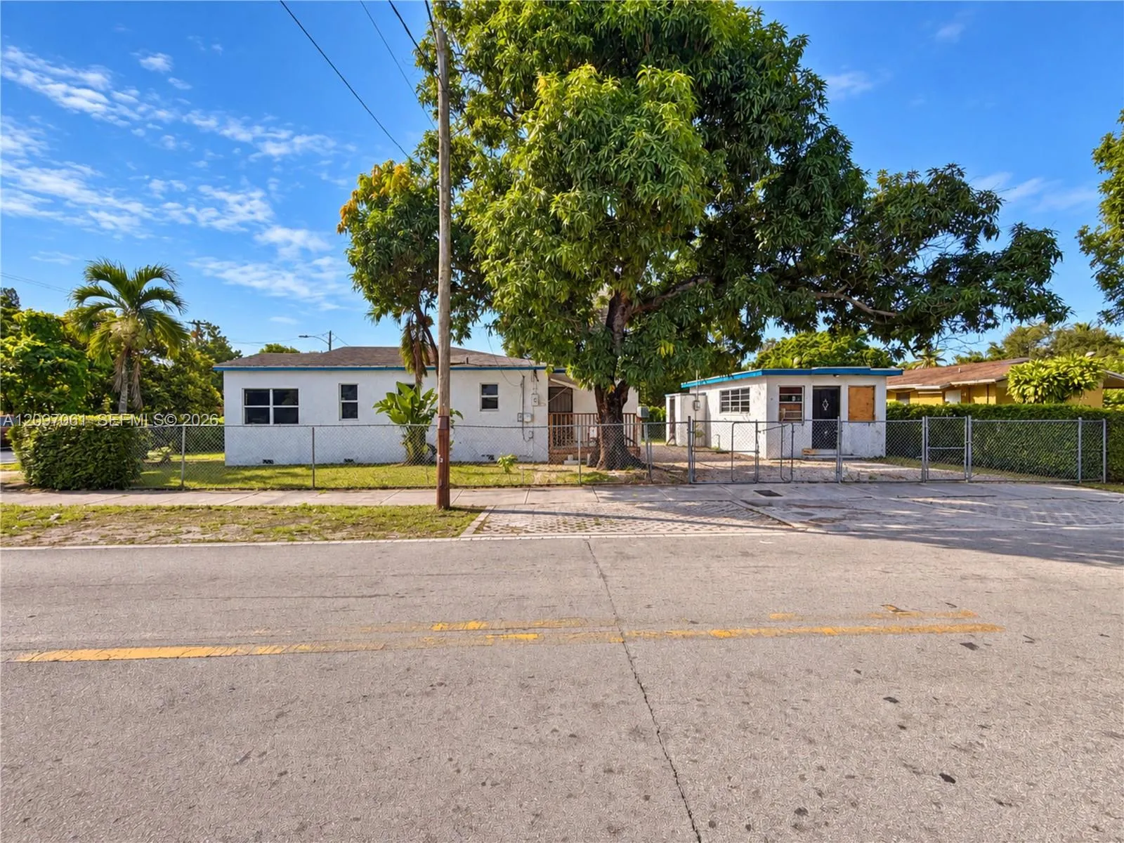 En Venta 3330 NW 15th Avenue, Miami, FL 33142, Miami, FL 33142