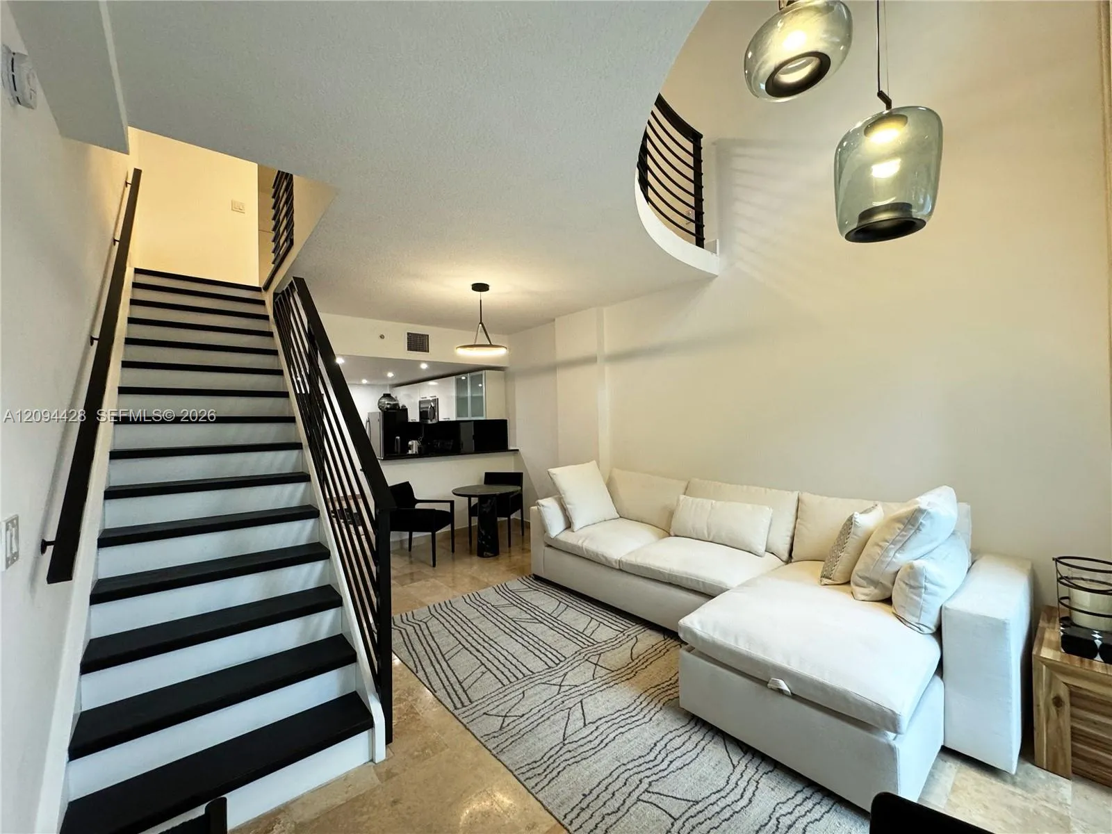 En Venta 3339 Virginia Street 327, Miami, FL 33133, Miami, FL 33133