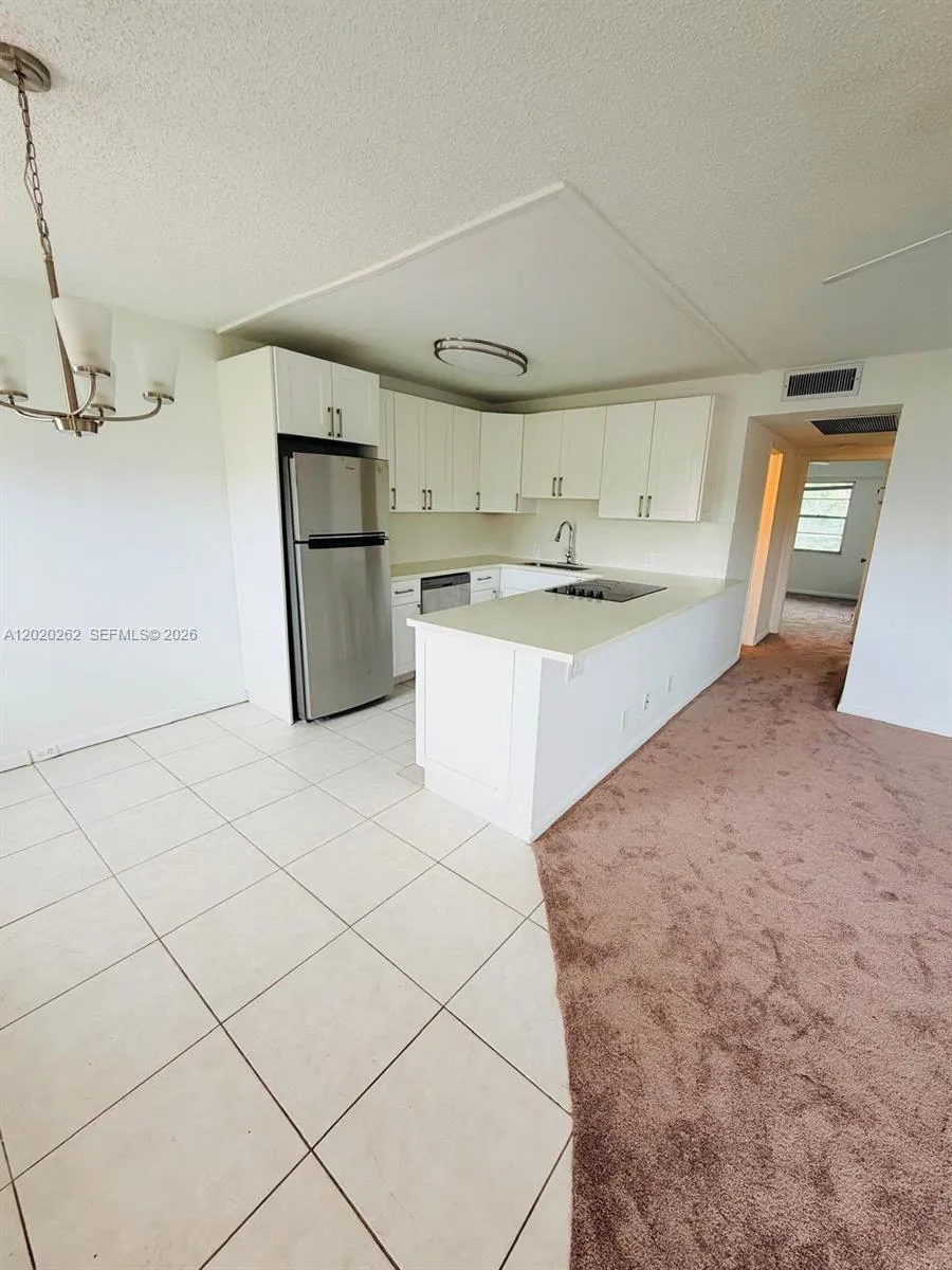 Foto de propiedad en 335 Brighton H 335, Boca Raton, FL 33434 Boca Raton con MLS# 