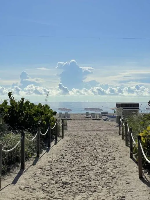 Foto de propiedad en 335 Ocean Drive 214, Miami Beach, FL 33139 Miami Beach con MLS# 