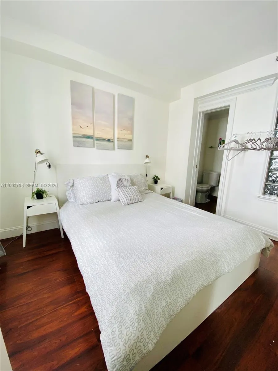 Foto de propiedad en 335 Ocean Drive 228, Miami Beach, FL 33139 Miami Beach con MLS# 