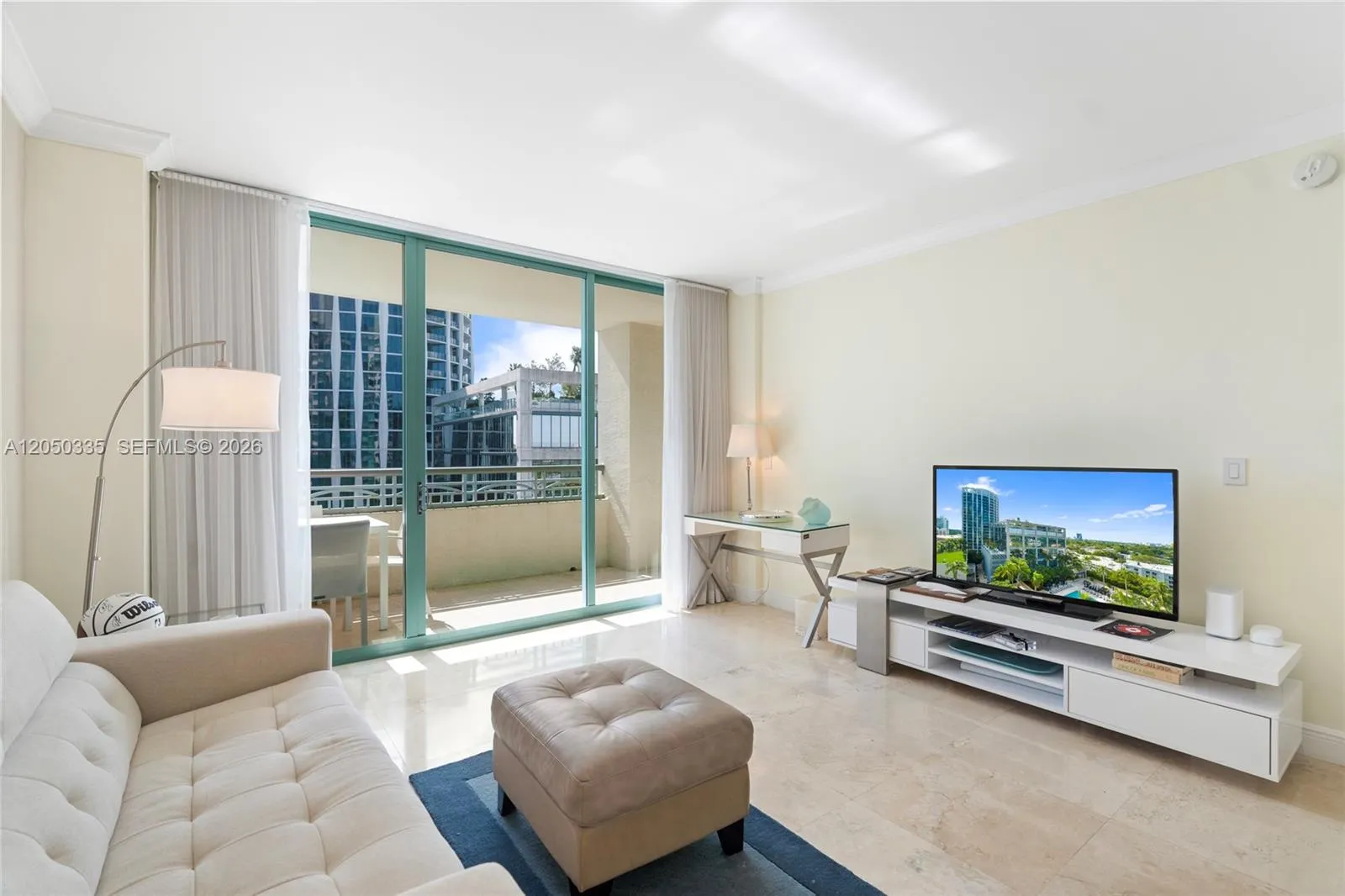 Foto de propiedad en 3350 SW 27 Avenue 1003, Coconut Grove, FL 33133 Coconut Grove con MLS# 