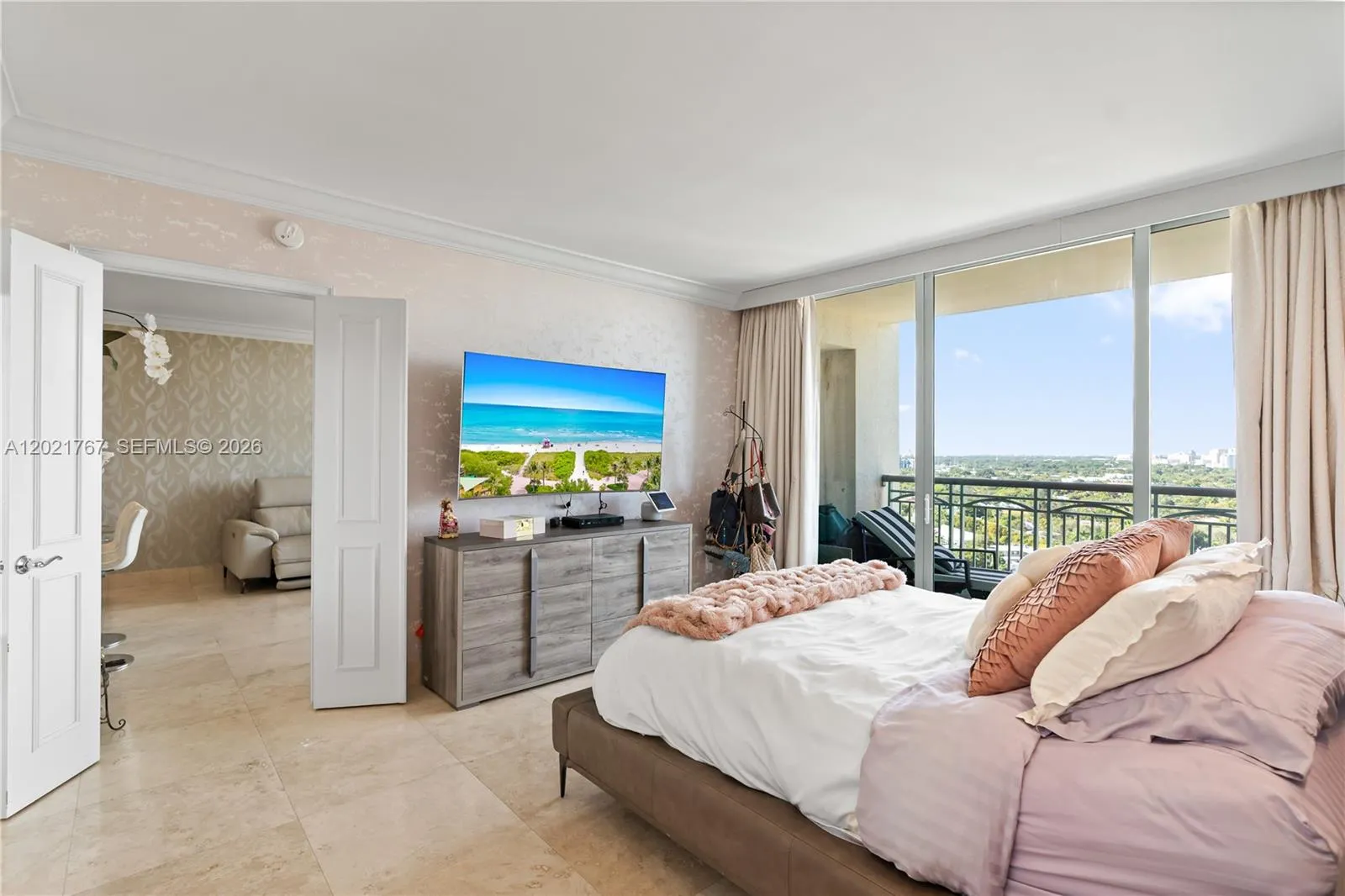Foto de propiedad en 3350 SW 27th Avenue 1706, Coconut Grove, FL 33133 Coconut Grove con MLS# 